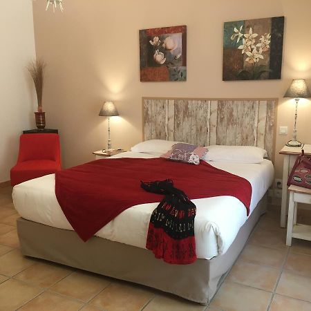 Hotel Les Ambres Roussillon  Exterior photo